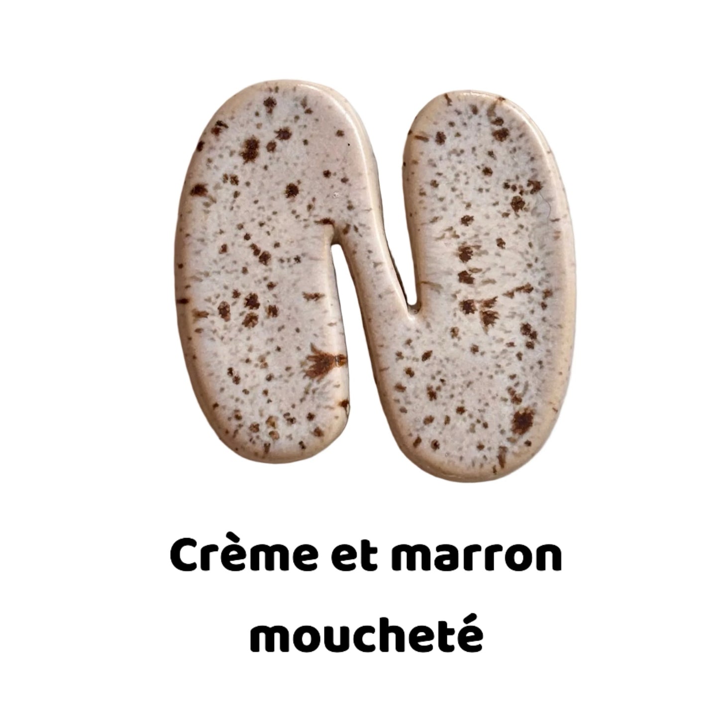 Lettres avec émail spécifique