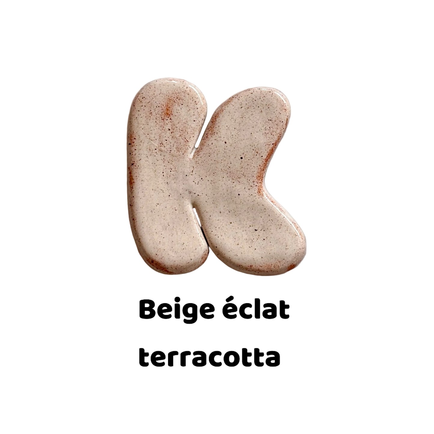 Lettres avec émail spécifique